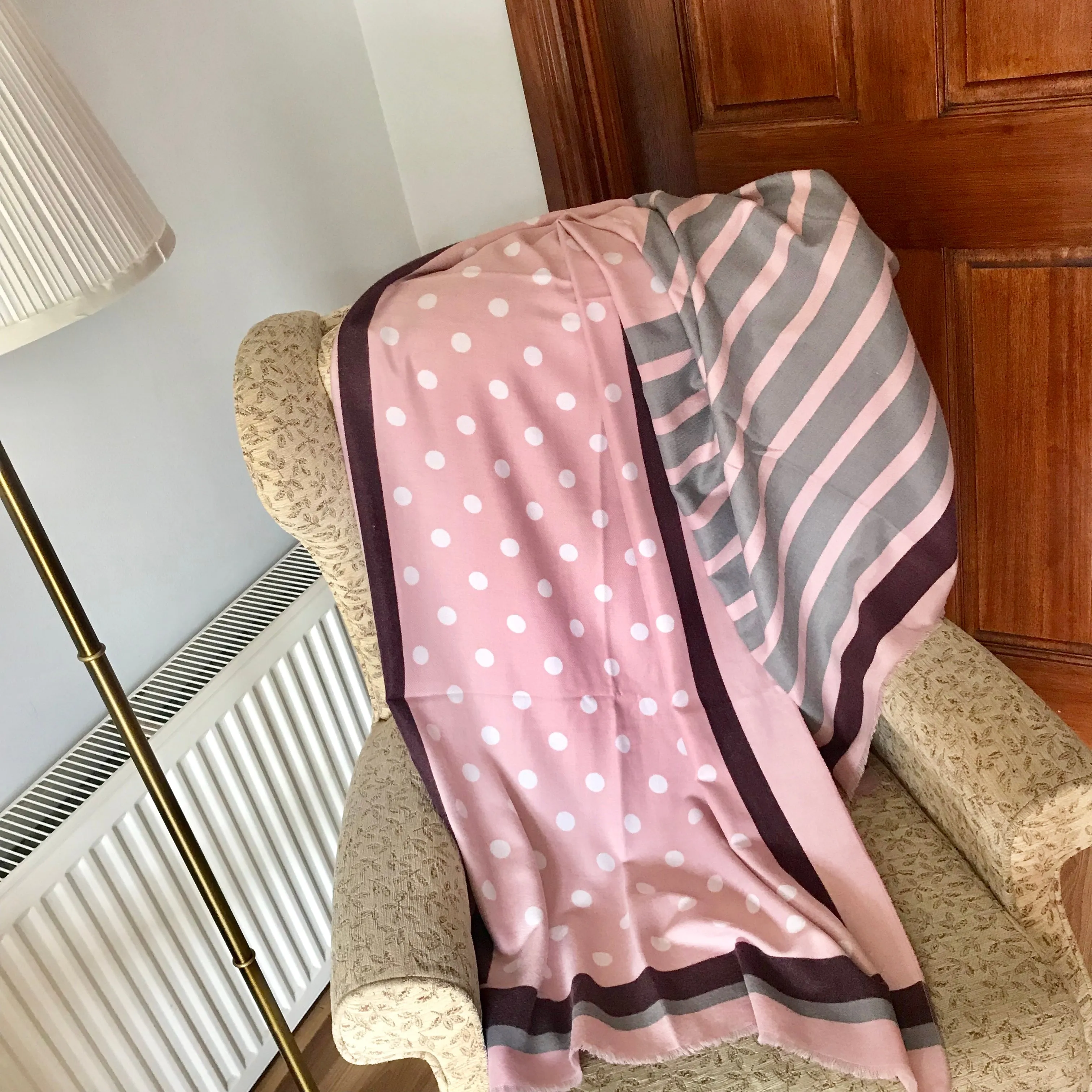 Dots & Stripes Cashmere Feel Scarf in Grey & Pink