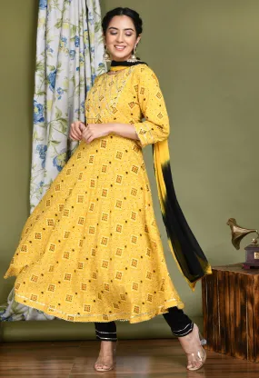 Plus Size Women Yellow Printed Anarkali Kurta Set