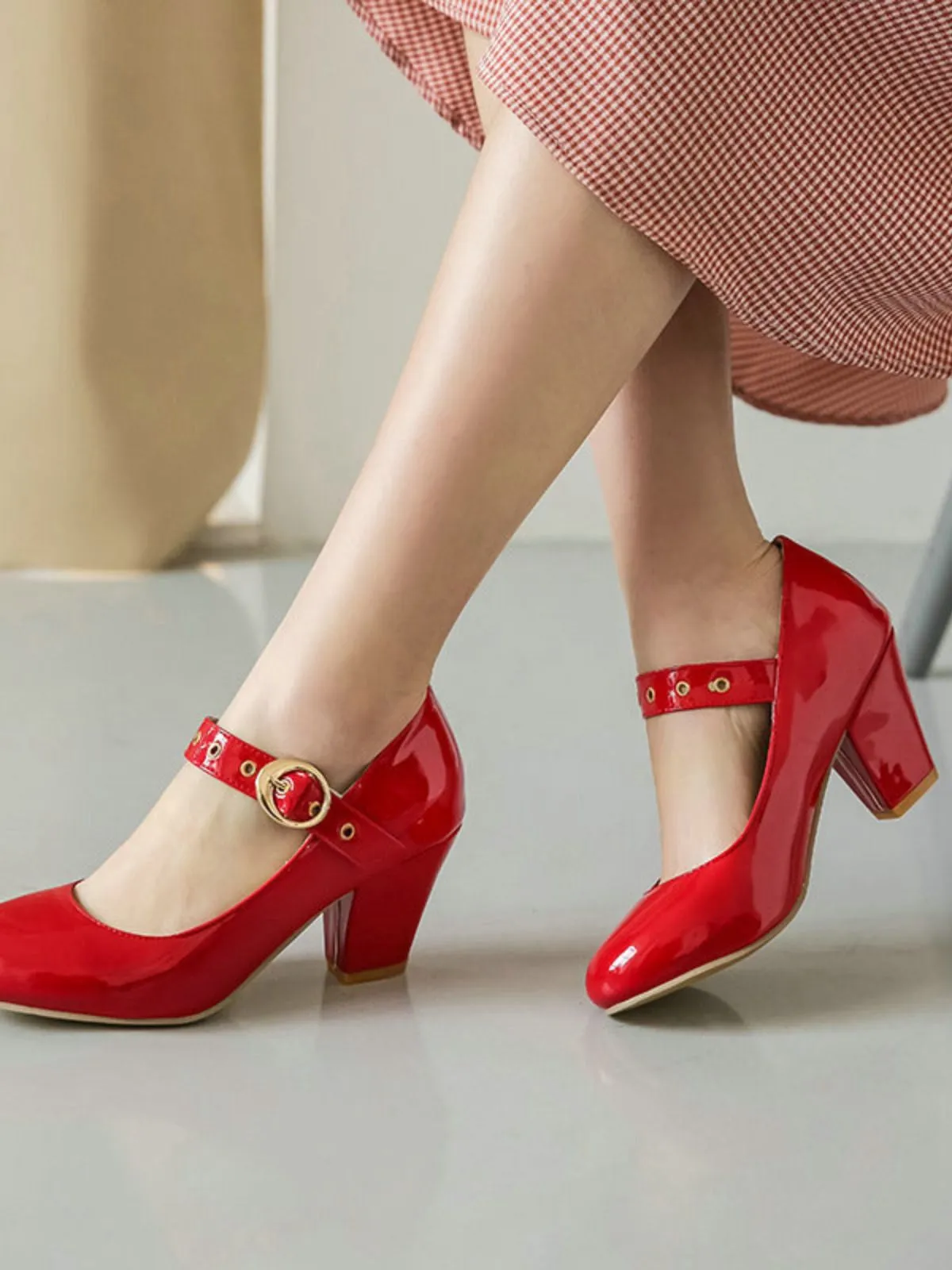 Round Toe Patent Leather Buckle High Heels